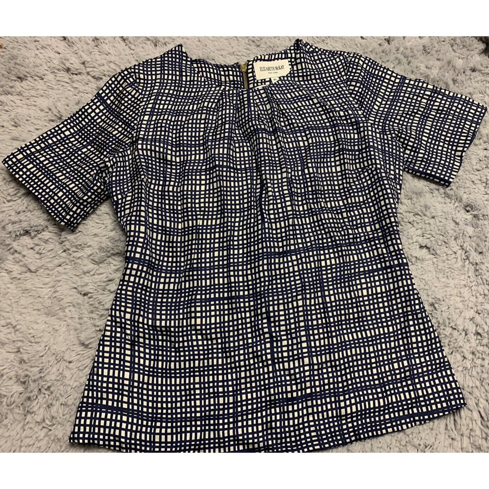 Elizabeth McKay New York Silk Short Sleeve Zip Back Blouse Sz 10 Career Dressy